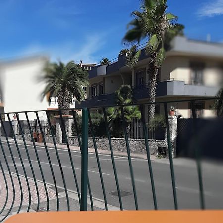 Holiday Home San Giorgio a Cremano Bagian luar foto